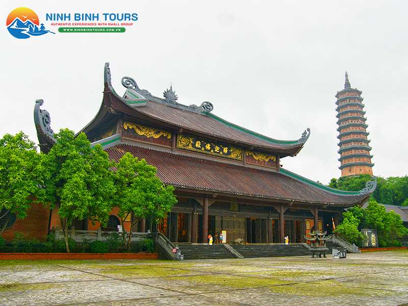 Ninh Binh Private Tour - 1 Day - Visit: Tam Coc - Bai Dinh Pagoda - Departure from Ninh Binh