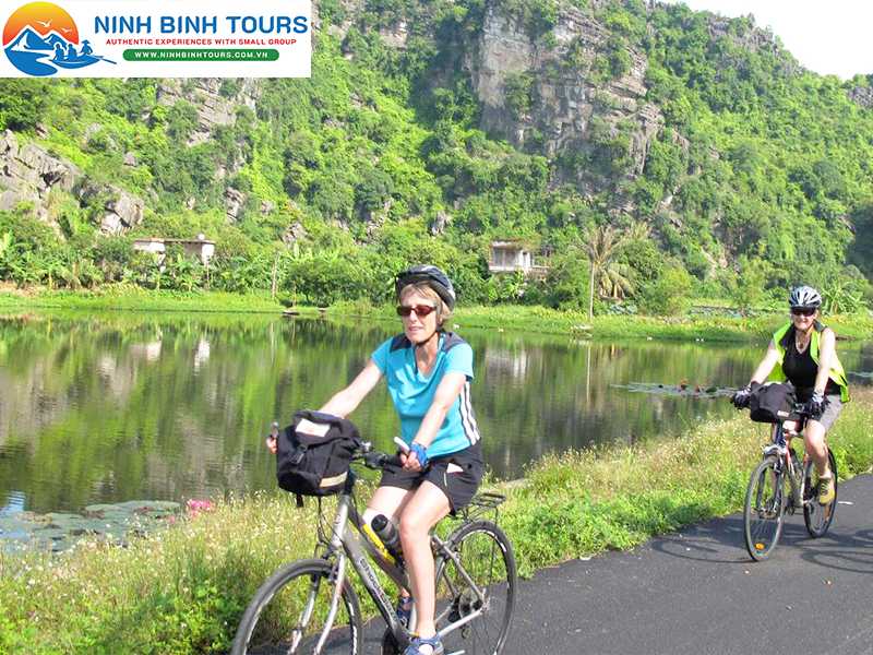 Ninh Binh Private Tour - 1 Day - Visit: Hoa Lu - Tam Coc - Mua Cave - Departure from Ninh Binh